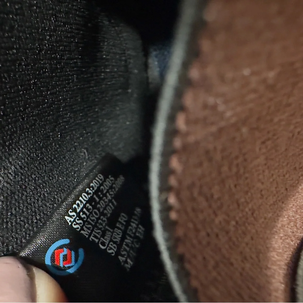 Blundstone 172 Men’s Safety Toe Boots - Picture 8 of 11